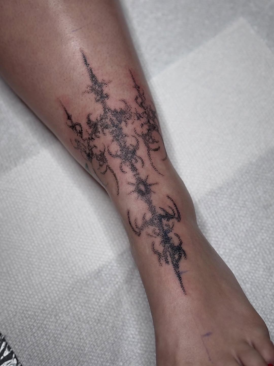 Intricate Dotwork Pattern