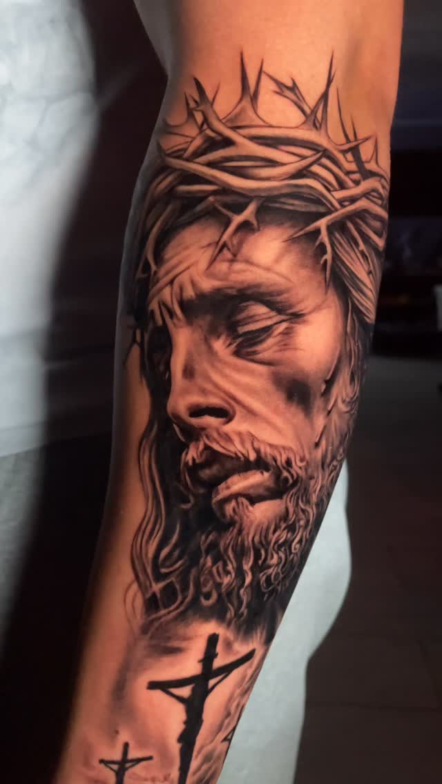 Jesus Christ with Crown of Thorns