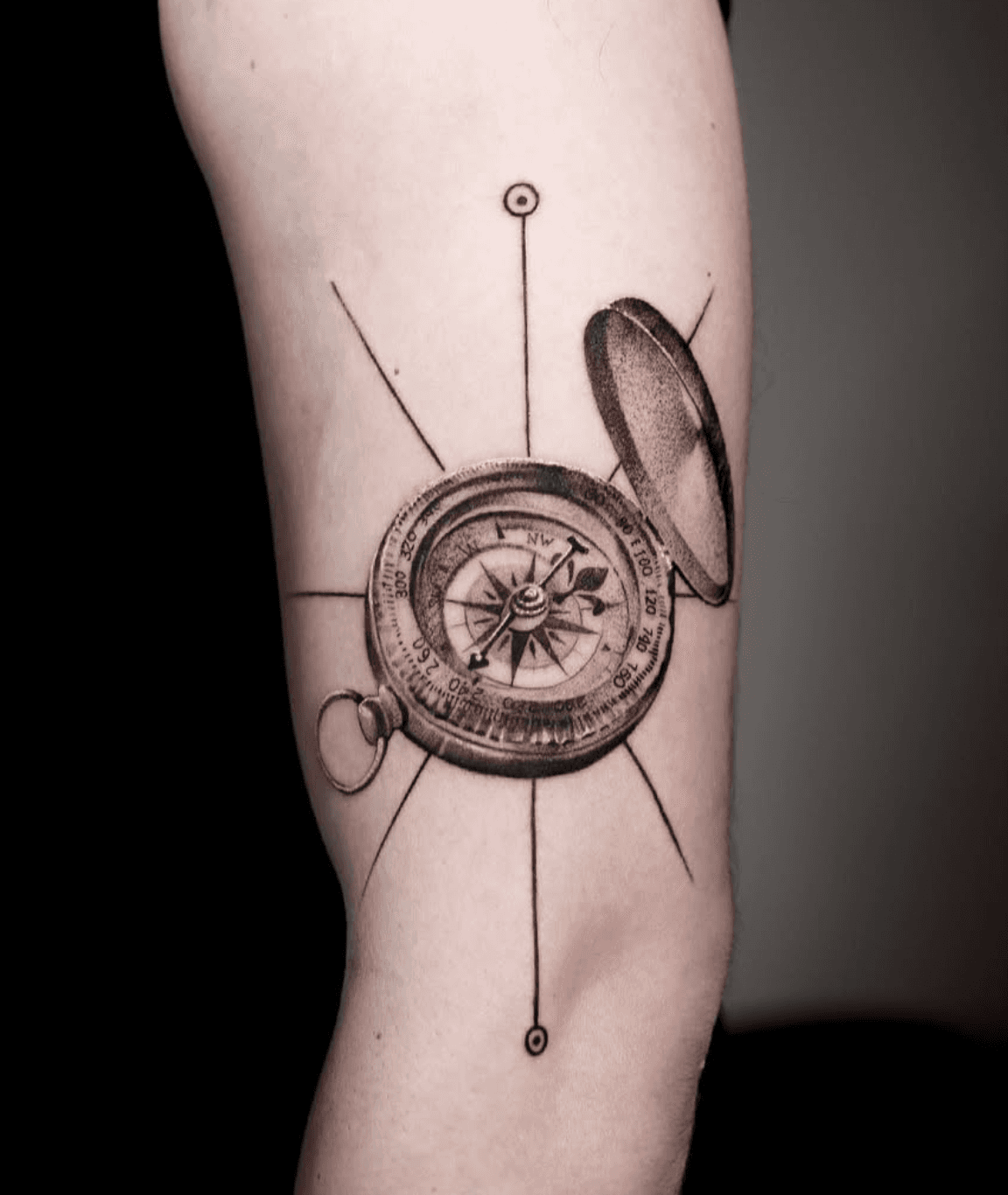 Antique Compass with Radiating Lines