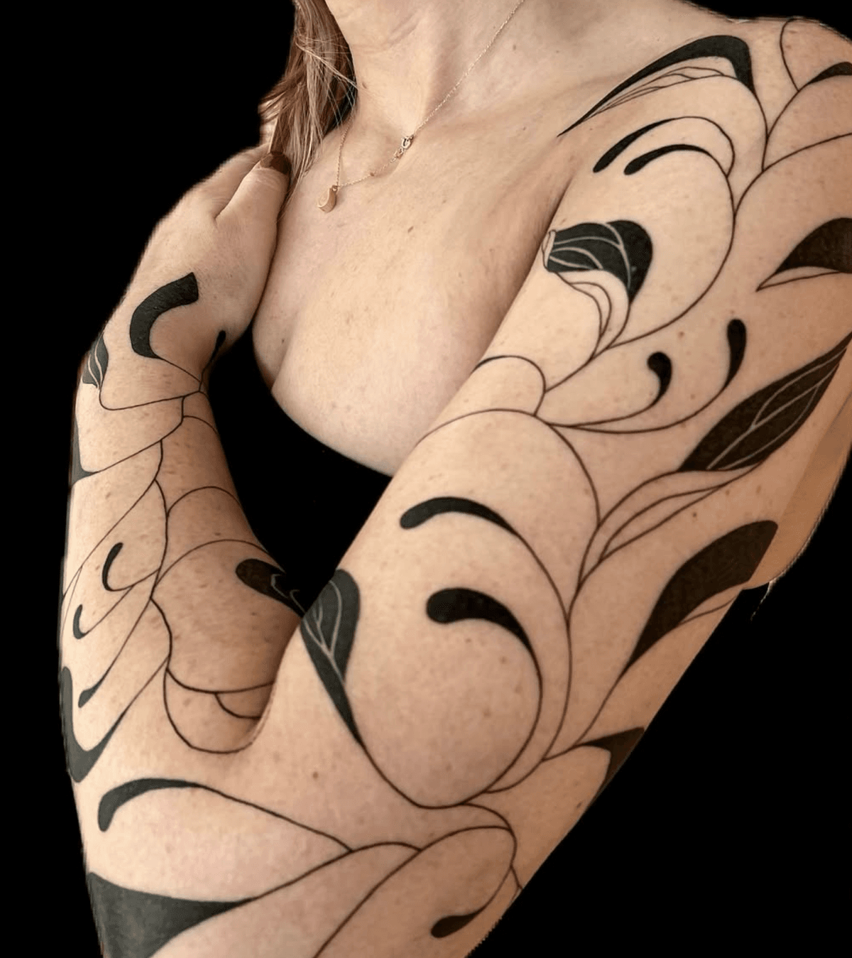 Flowing leaf patterns