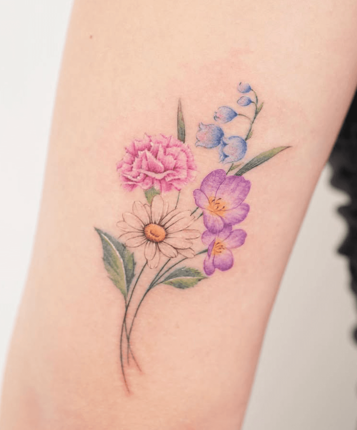 Light Colored Floral Arrangement