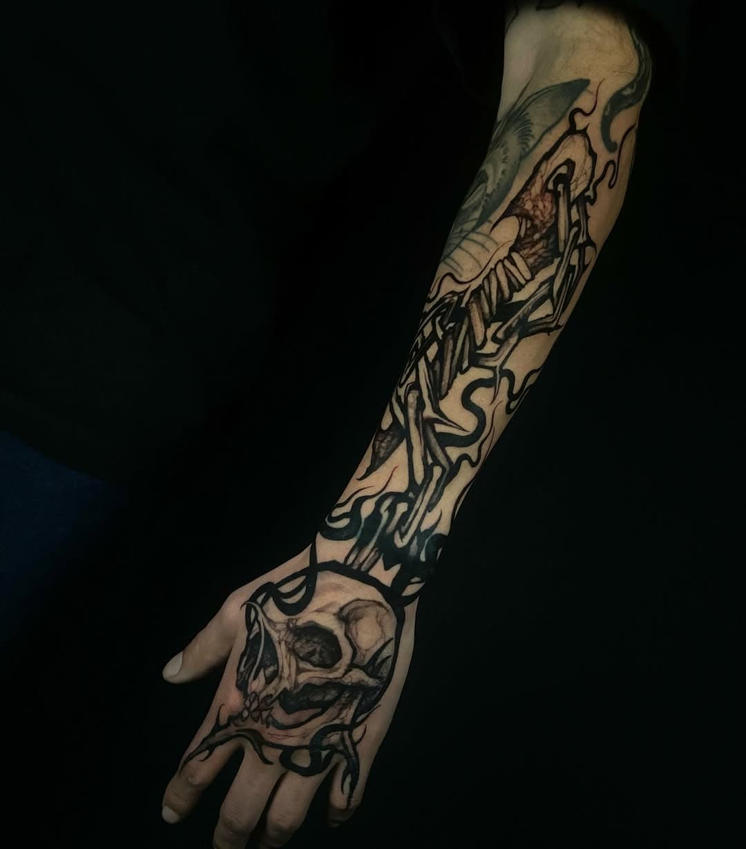 Macabre bone and skull limb covering