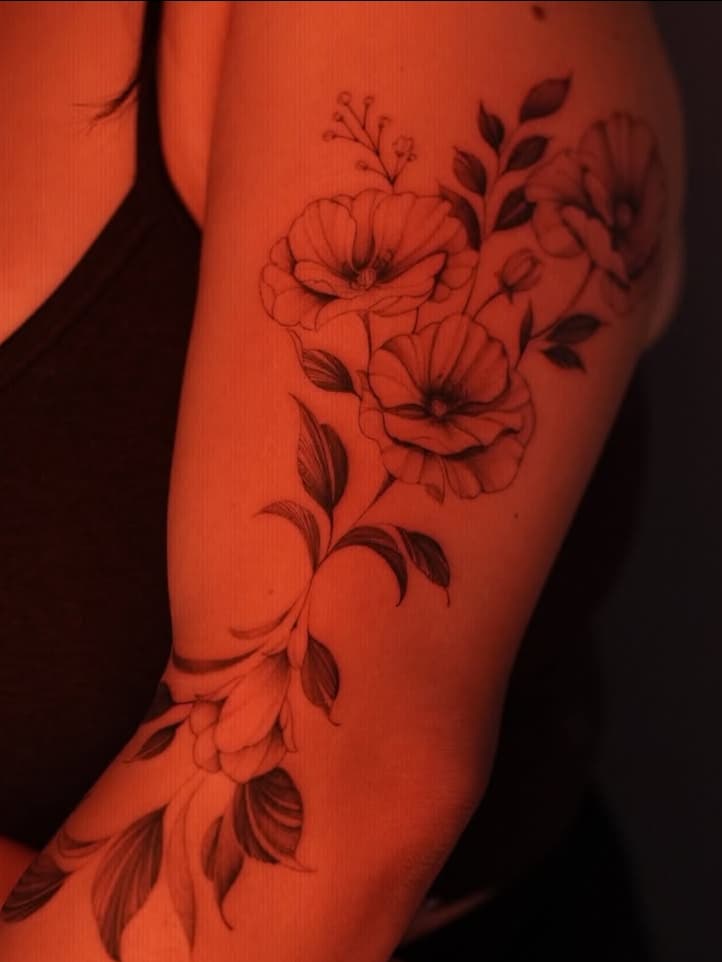 Floral cluster arm adornment